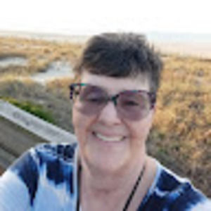 Meet your Posher, Deborah